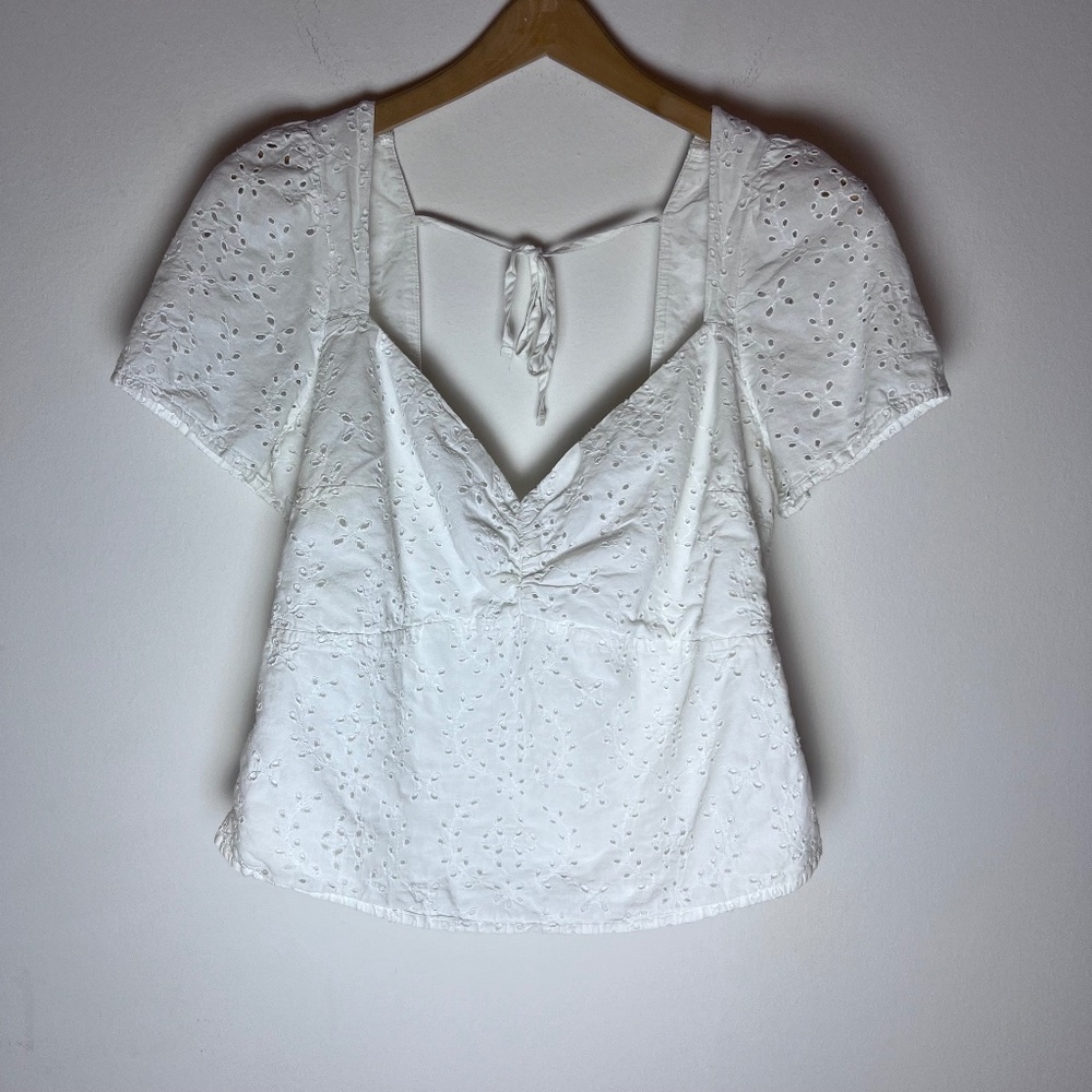 Abercrombie & Fitch White Delicate Short Sleeve Lace Blouse - XL - Bridal NWOT